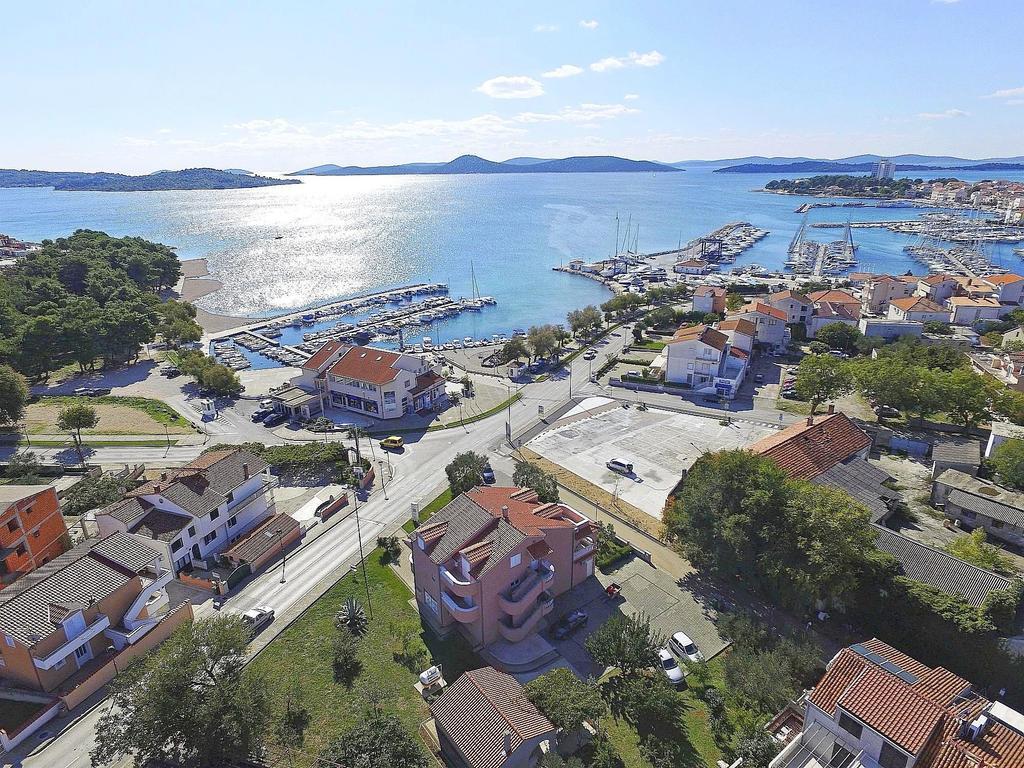 Apartments Anita Vodice Esterno foto